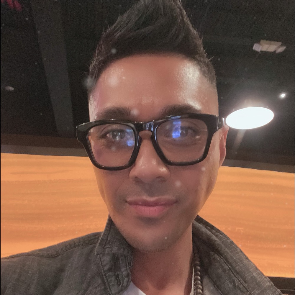 Meet your Posher, Enrico